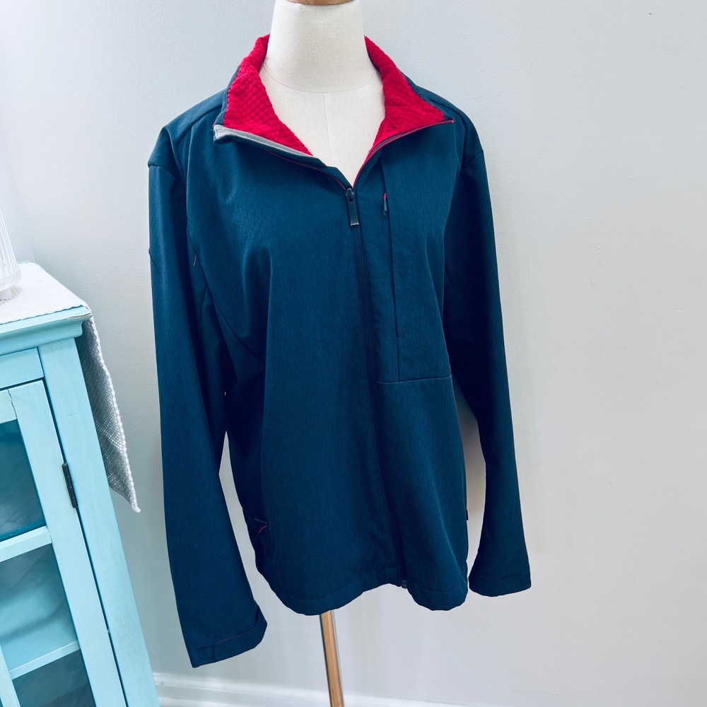 Chick-fil-A Team Style Mens Softshell Jacket Blue Red Fleece Lined Large FLAW